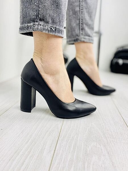 Туфлі жіночі ILONA 20/44 чорні весна-осінь натуральна шкіра