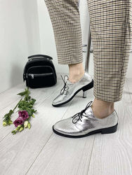 Туфлі жіночі VIKTTORIO 222 срібні весна-літо, шкіра натуральна 3133