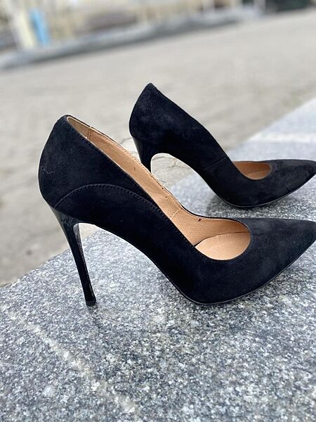 Туфлі жіночі SANTINI 70594-21 чорні весна-осінь замша натуральна