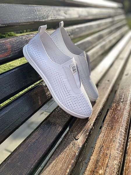 Балетки жіночі MIOLI J-9 білі весна-літо шкіра натуральня