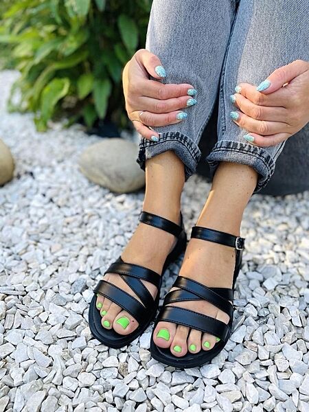 Босоніжки жіночі ROSTA 1044 чорні літо, шкіра натуральна 5142 36-40