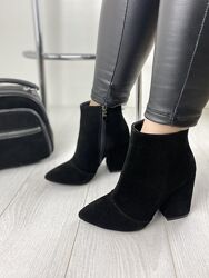 Черевики жіночі TWO STEPS 1826 чорні весна-осінь, замша натуральна 2731