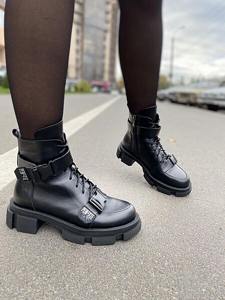 Черевики жіночі Sothby ´s M-1732 чорні зима, шкіра натуральна 4239