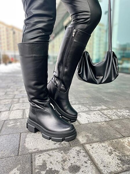 Чоботи жіночі 11/260 чорні зима, шкіра натуральна 4867 лише 37р.39р.