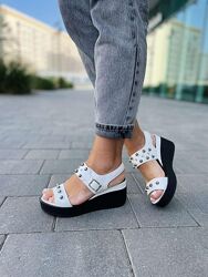 Босоножки женские Sothby´s M-90 белые лето, кожа натуральная 4729