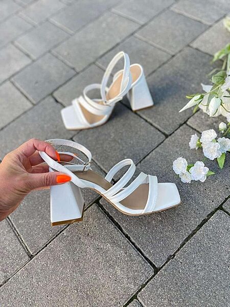 Босоножки женские SANTINI 807381-16 белые лето, кожа натуральная 5268