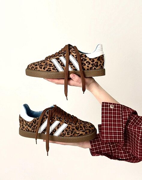 Кросівки жіночі OLLI T-1-21413 леопард весна-осінь, шкіра натуральна 5405