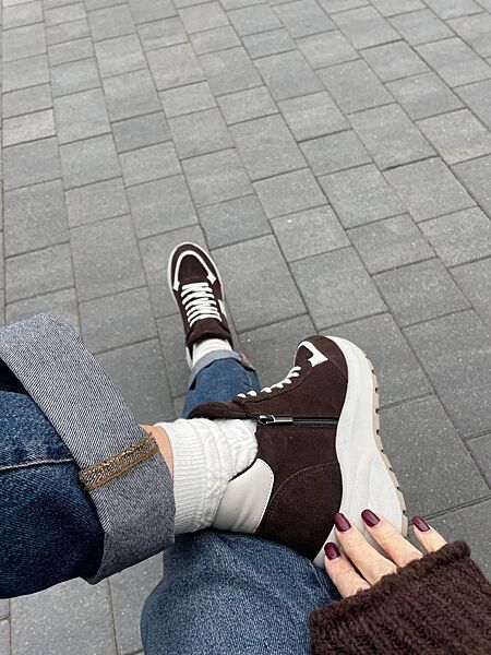 Кросівки жіночі Arcoboletto 500 коричневі зима, шкіразамша натуральна 5669