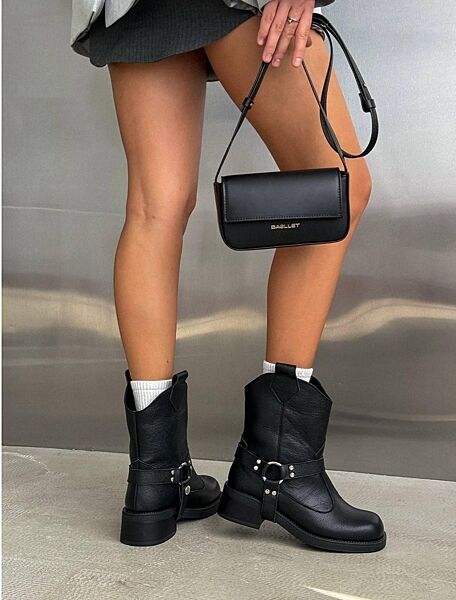 Черевики жіночі NikArt 989 чорні зима, шкіра натуральна 5702