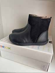 Шкіряні чобітки Geox, 25 розмір
