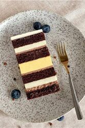 yanni. bakery Техкарты тортов Сникерс Клубничный бархат Маковый Морковный