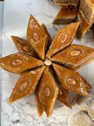 Пахлава Афина Исаакова