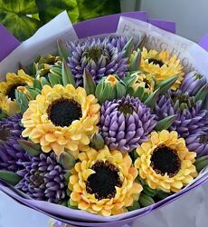 Букет из подсолнухов и хризантем Анна Иванова