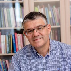 Олег Гитбиндер Natura-School Уроки о здоровой и осознанной жизни