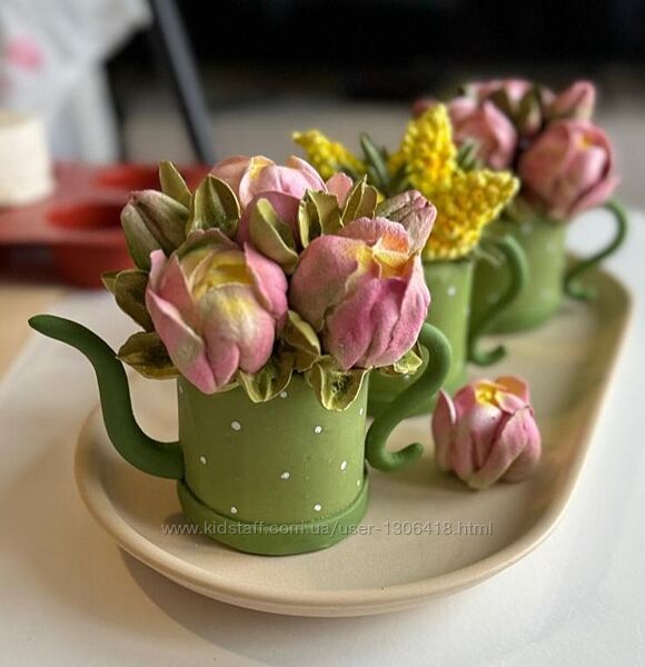 Лейка с цветами Марина Невская