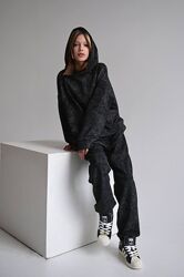 Підлітковий костюмоверсайз 