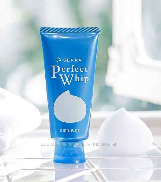 Легендарная японская очищающая пенка Shiseido Senka Perfect Whip Foam 