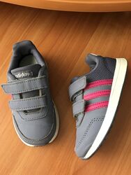 Кросівки для дівчинки Adidas 25 р оригінал