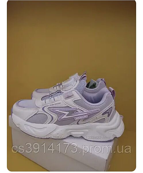 Кроссовки девочке лёгкие 35 р