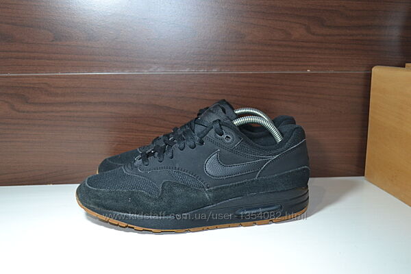 Nike air max 1 кроссовки 44р оригинал кожаные.