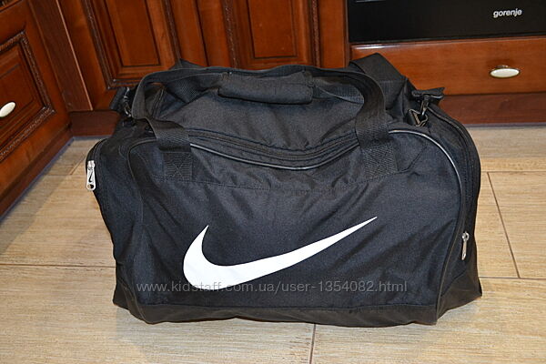 Nike сумка спортивная оригинал 