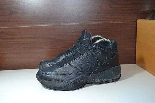 nike air jordan max aura 3 gs 38.5р кроссовки кожаные оригинал