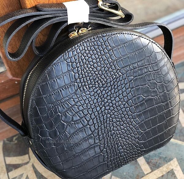 Італійська шкіряна сумочка кругла чорна
