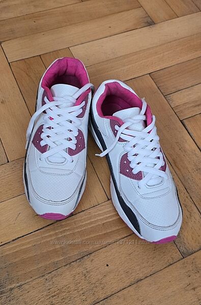 Кросівки у стилі Air Max, 22 см устілка.