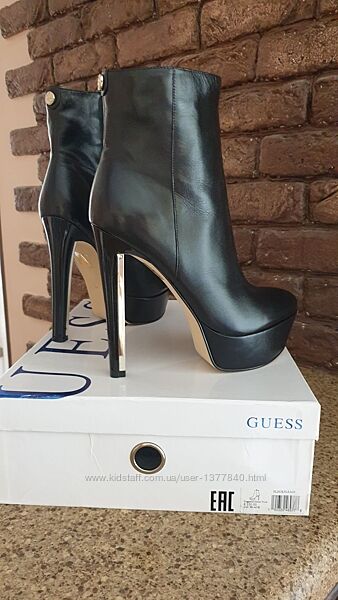 Кожаные женские ботинки на каблуке Guess. Новые. Оригинал Размер 39.