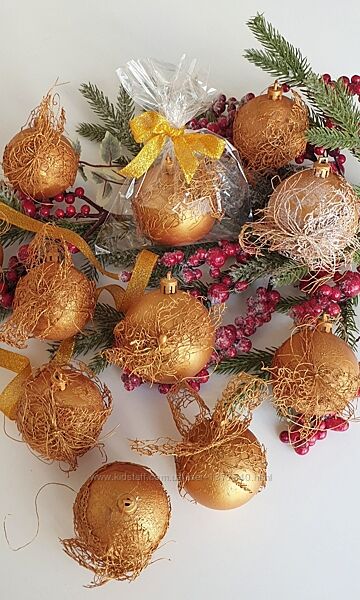 Ялинкові іграшки золоті, новорічні кулі авторські, ялинкові прикраси. Італі