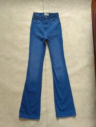 Стильные джинсы клеш с высокой талией Tally weijl, 34 размер. 