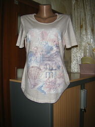 Комфортная футболка с паетками, размер S - М