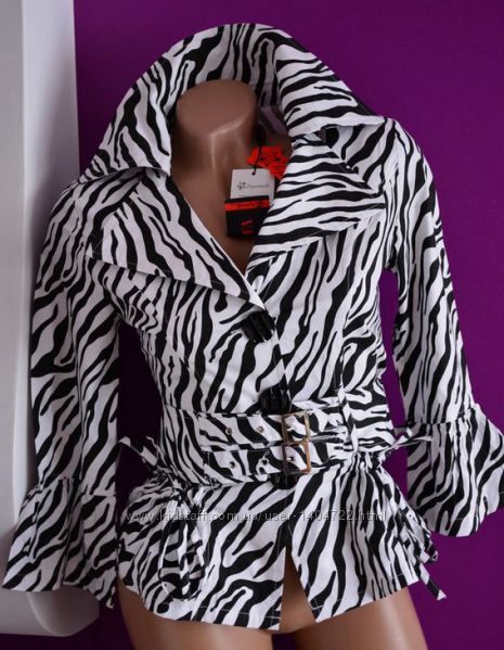 Модный пиджак зебра с поясом
