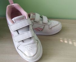 Продам кросівки для дівчинки Reebok