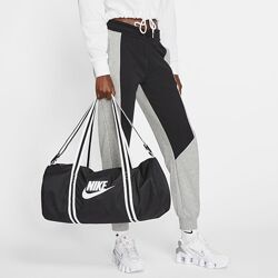 Спортивная сумка б/у Найк Nike Heritage 