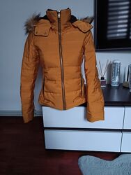 Крутезна курточка Zara розмір S 