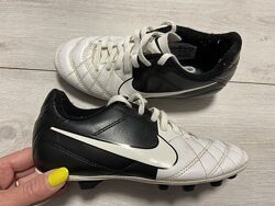 Оригинал. Детские футбольные бутсы копочки Nike, размер 33, стелька 20,5 см
