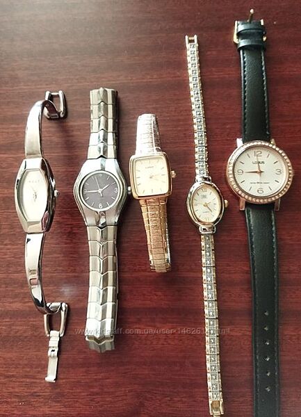 Женские часы новые.