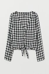 Стильная блузка в клетку с завязками H&M, XXS