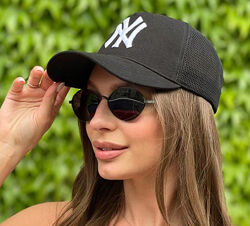 Женская летняя кепка бейсболка черная с сеткой 