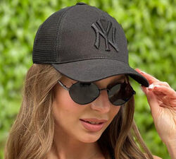 Женская летняя кепка бейсболка черная с сеткой 
