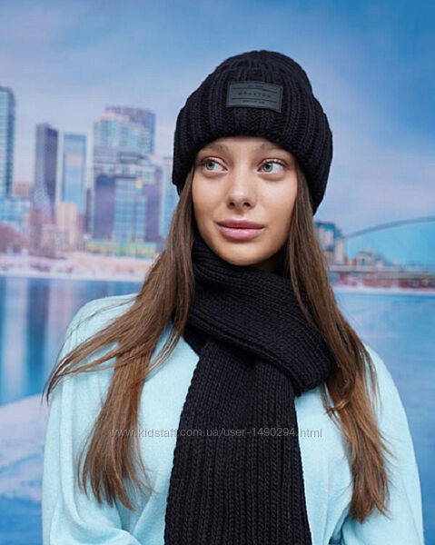 Шапка вязаная женская  шарф комплект черный Онтарио