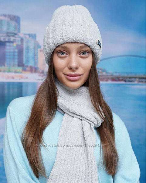 Шапка женская и шарф комплект светло-серый Каталина