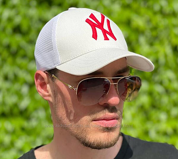 Мужская летняя кепка бейсболка белая с сеткой