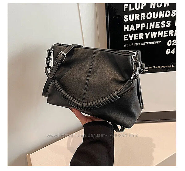 Сумка женская маленькая черная из эко-кожи