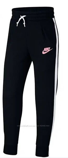Спортивные штаны Nike оригинал на флисе 122-128см