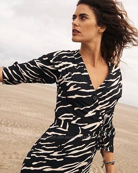 Длинное платье на пуговицах сукня с рукавом 3/4 принт зебры