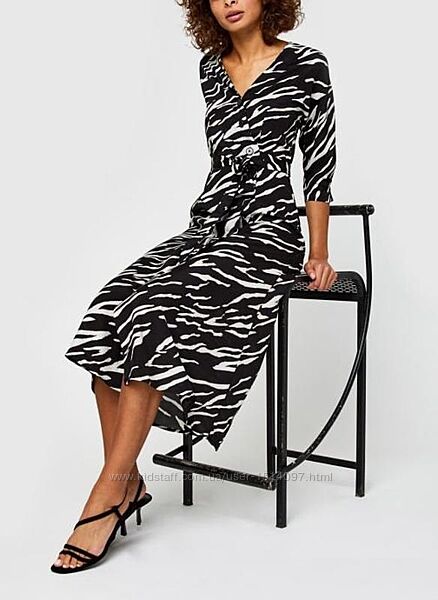 Длинное платье на пуговицах сукня с рукавом 3/4 принт зебры