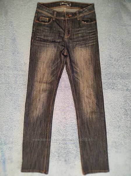 Удобные качественные прямые джинсовые брюки на 11-14 лет Англия