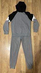 Костюм спортивный Н&М